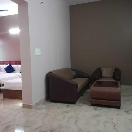 Hotel Golden Heights Gokarna Гокарна Екстериор снимка