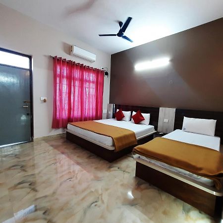 Hotel Golden Heights Gokarna Гокарна Екстериор снимка